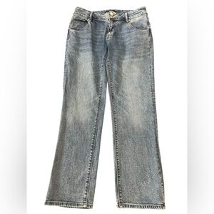 Hudson medium wash  midrise straight leg jeans H0254-01